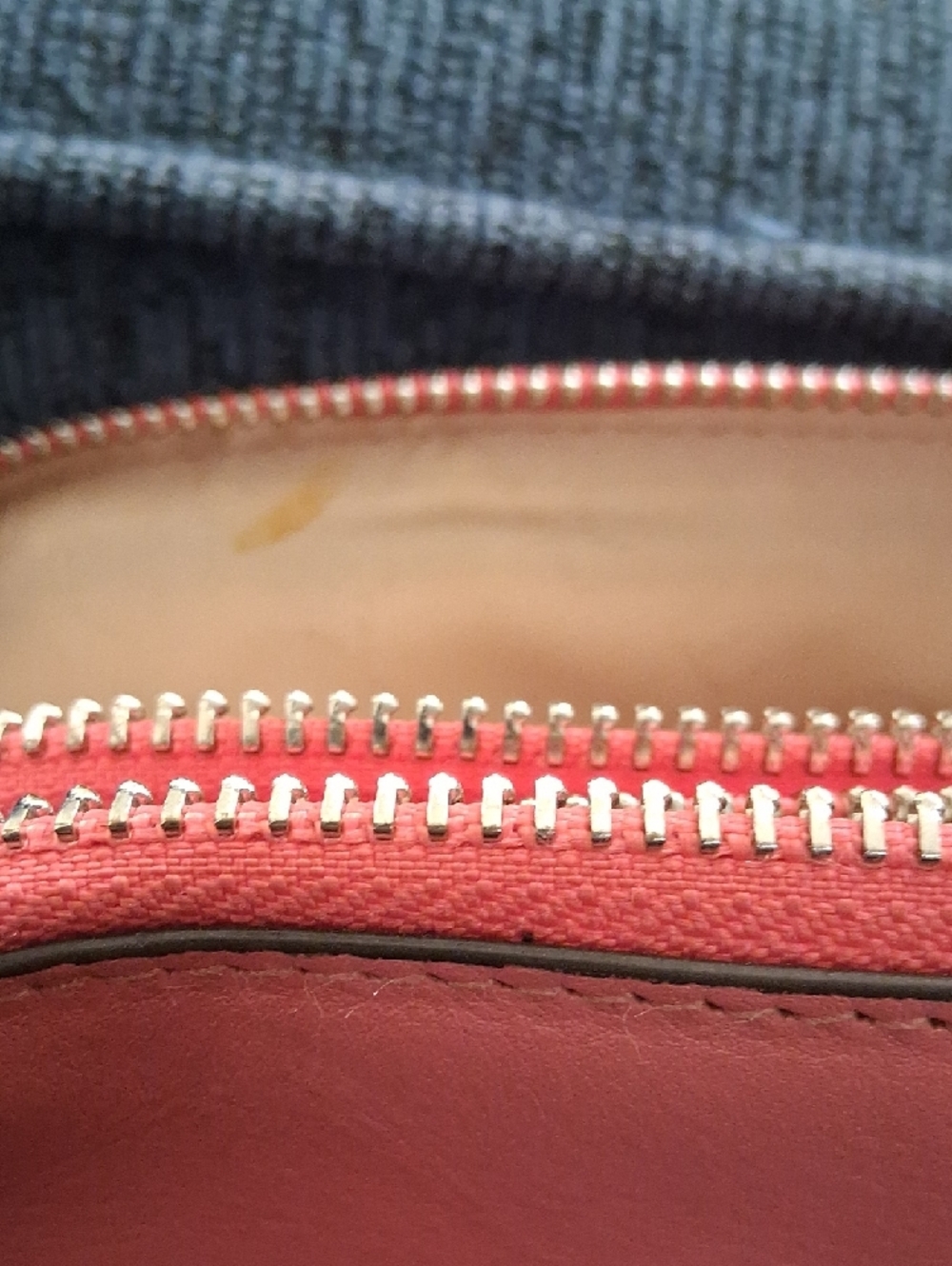 RADLEY LONDON Coral-Pink Leather Crossbody Bag - Picture 15 of 16
